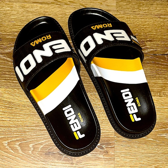 EUC Comfy Fendi Roma Leather slides, never worn outside!( Willing to trade) - Picture 3 of 7